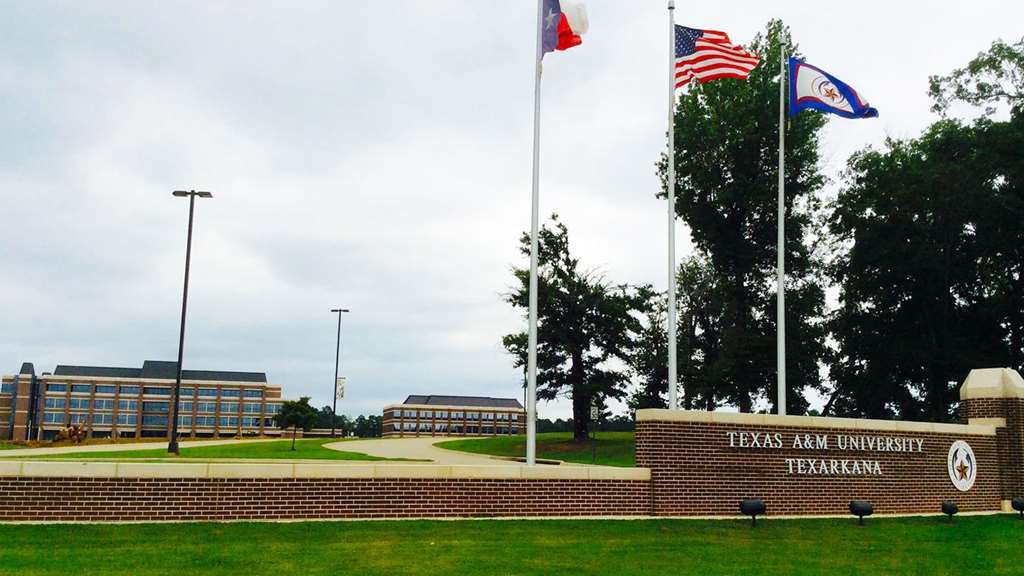 The Grand By Capital O Texarkana I-30 Удобства снимка